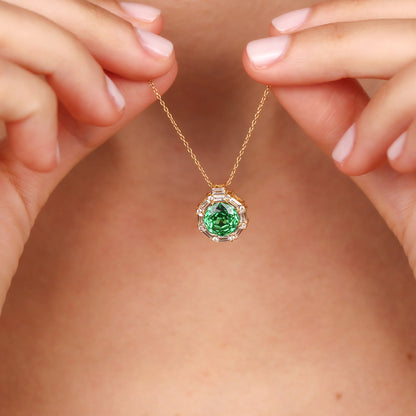 AKILINA 14K Solid Gold Natural Emerald Necklace | Luxury Green Gemstone Jewelry