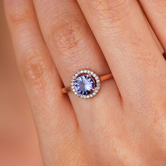 IZOLDA Solid Gold Tanzanite Engagement Ring | Luxury and Radiant Tanzanite Halo Ring for Her