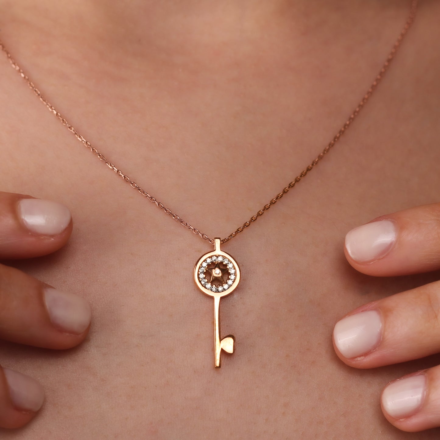 PANDOR Radiant Key Pendant Necklace | Timeless Design with Zircon or Diamond in Silver & Gold