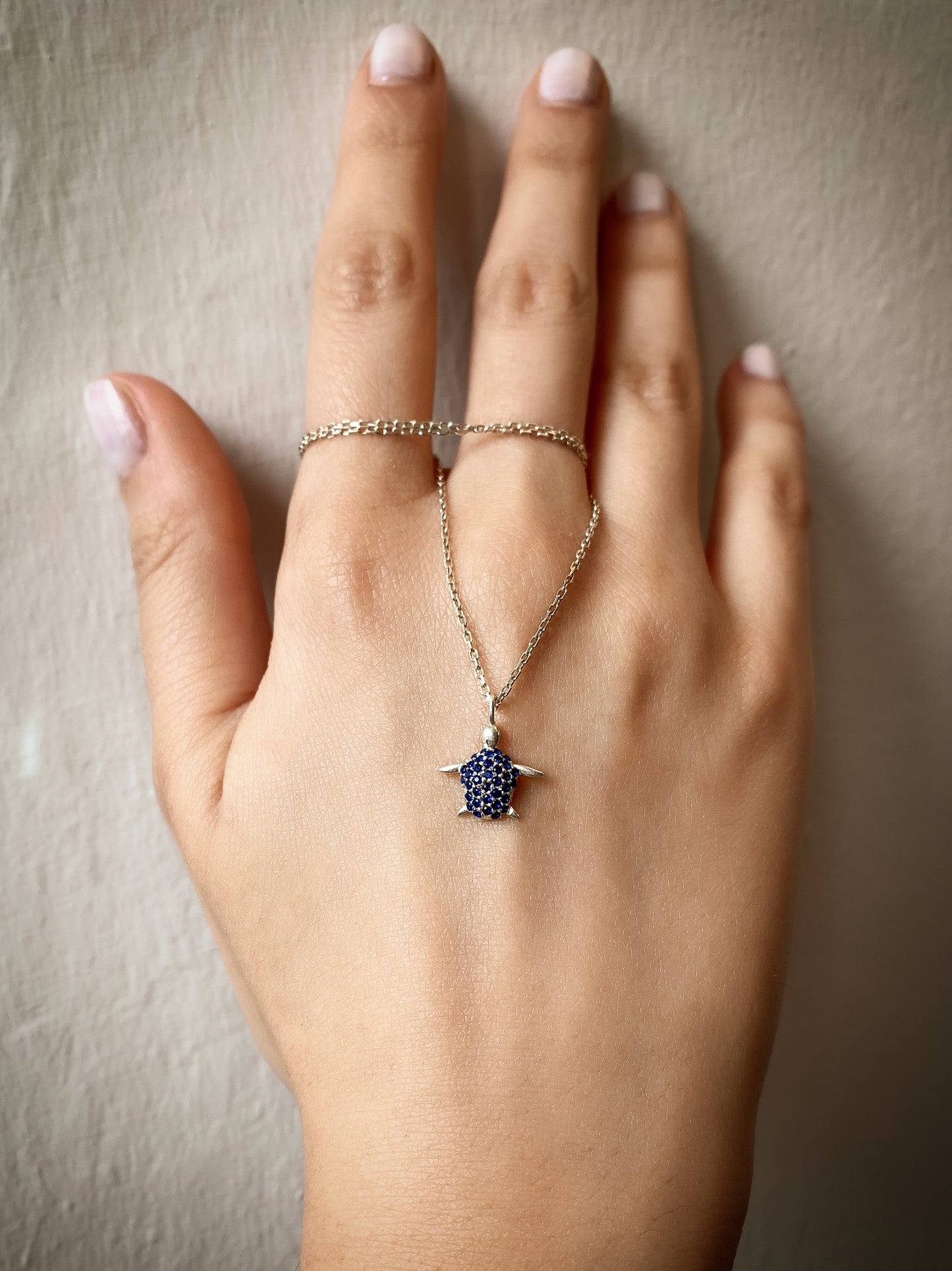 POTTER Sapphire Turtle Necklace | Silver & Gold Natıre Inspired Necklace with Gemstone