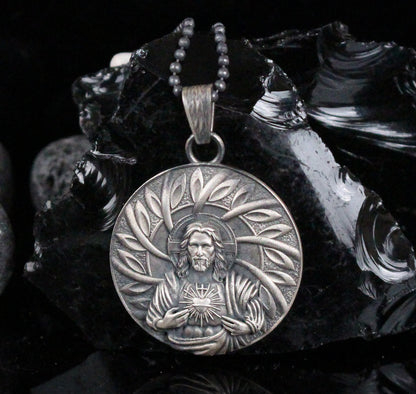 Sacred Heart Jesus Necklace in 925K Sterling Silver | Devotional Symbol Necklace Unisex