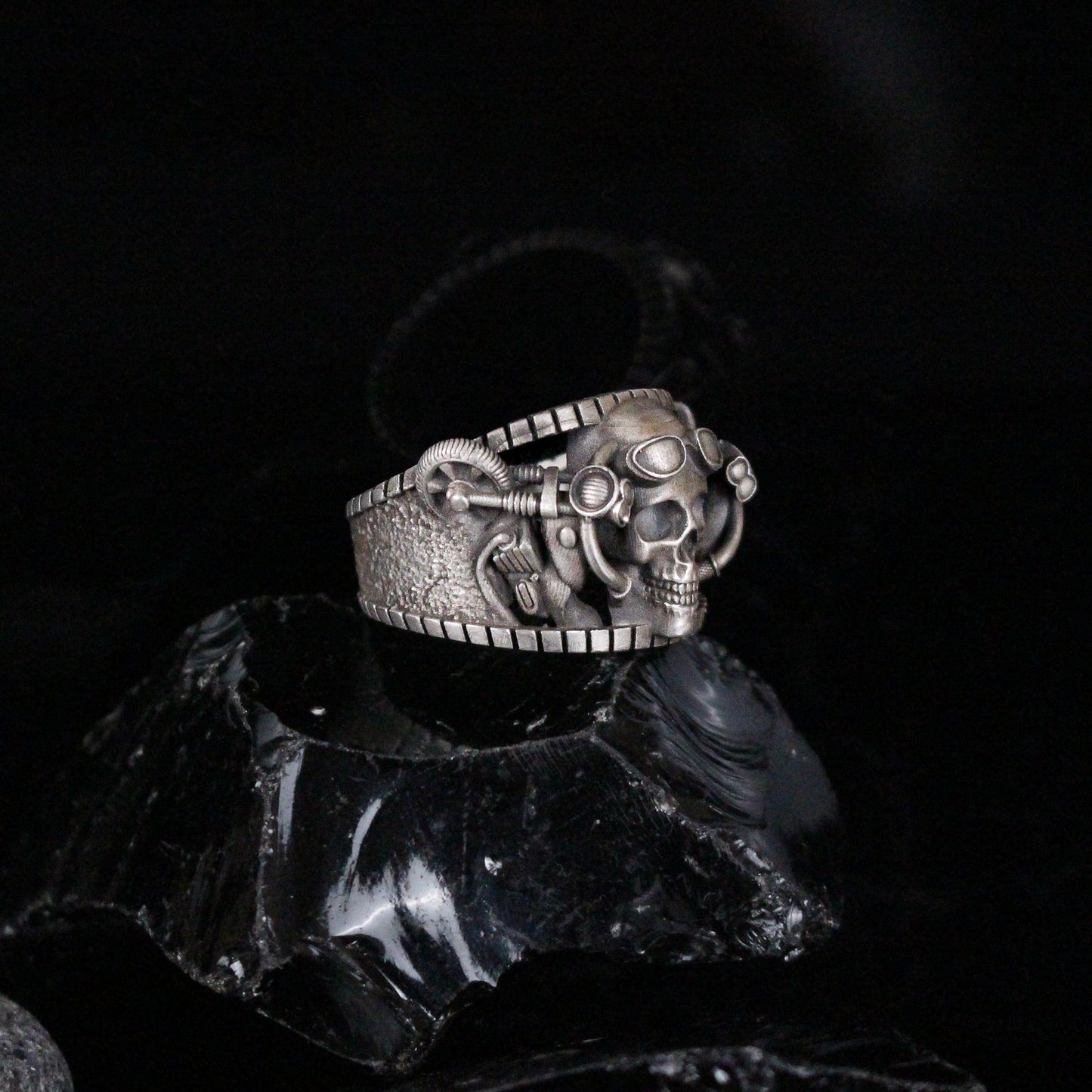 Silver Rebellious Biker-Style Skull Ring | Intricate Silver Jewelry for Men