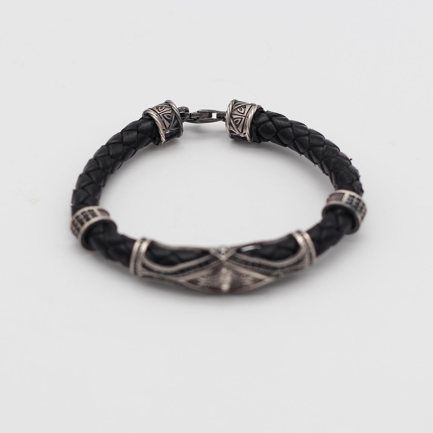 Sterling Silver and Leather Men's Bracelet with Lion Motif | Braided Leather Bracelet