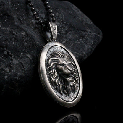 Sterling Silver Lion Necklace Medallion