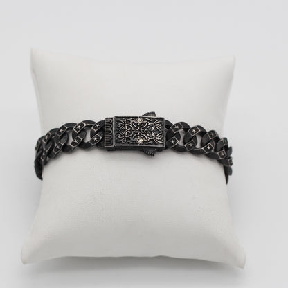 Sterling Silver Men's Bracelet with Star Details | Bold and Unique Chain Design