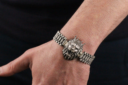 Sterling Silver Men's Royal Lion Head Bracelet | Bold and Sophisticated Design