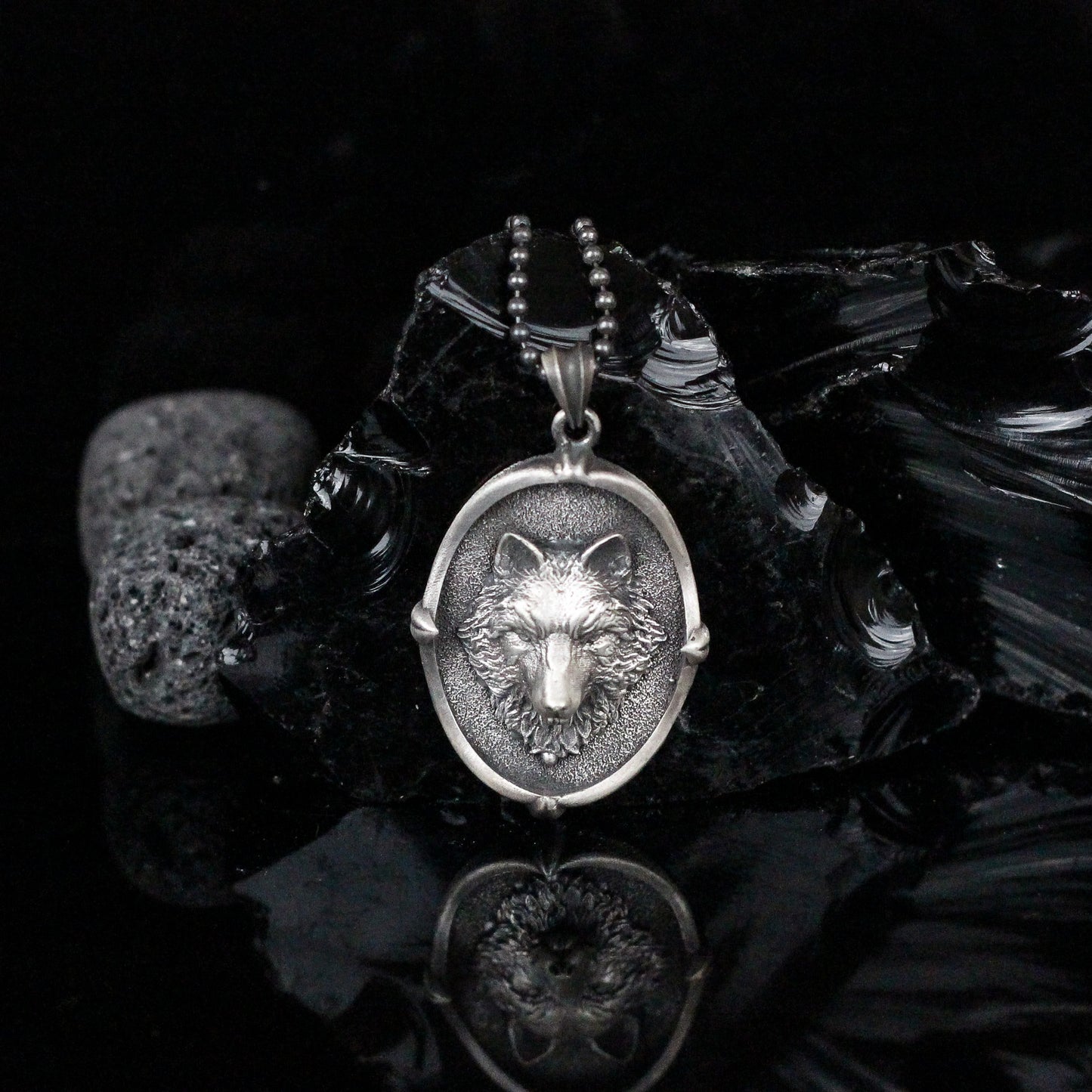 Wolf Head Oval Pendant Necklace in 925 Sterling Silver |  Unique Nature-Inspired Wolf Medallion Necklace