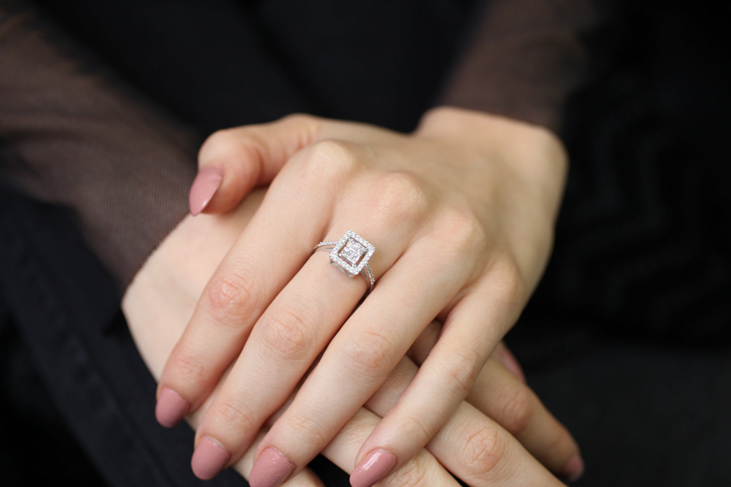 LAYLA Timeless Square Diamond Ring in 8K or 14K Solid Gold | Classic Elegance Redefined