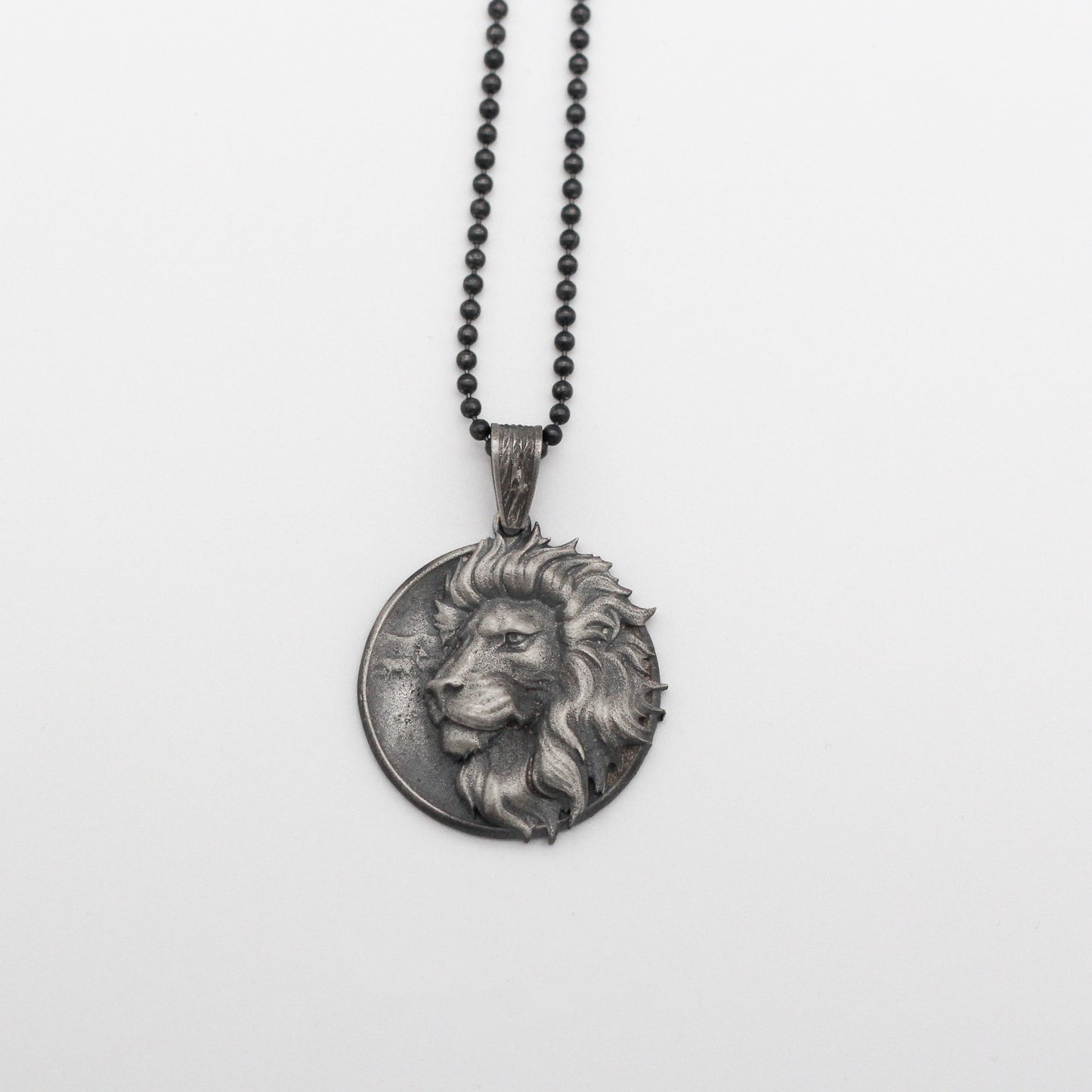 925 Sterling Silver Regal Lion Medallion Necklace | Bold Majestic Lion Medallion Necklace