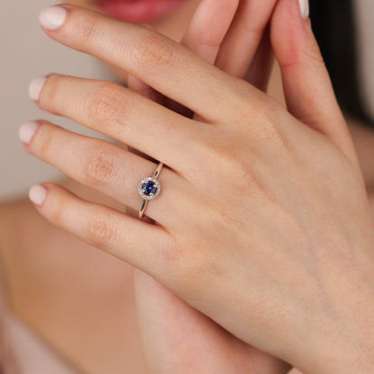 VALENTINA 14K Gold Blue Sapphire Promise Ring