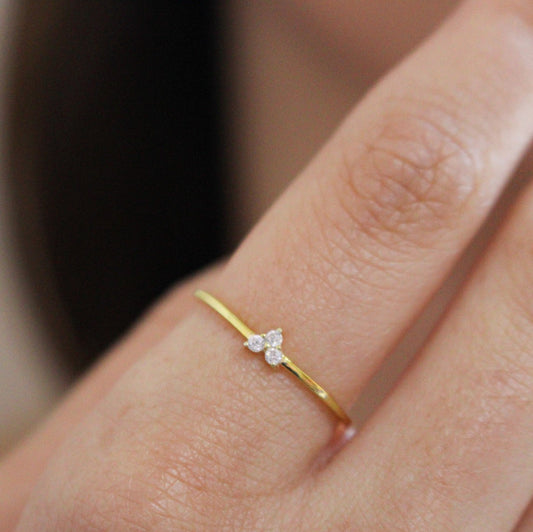 LAVINIA 14K Gold Tiny Heart Ring